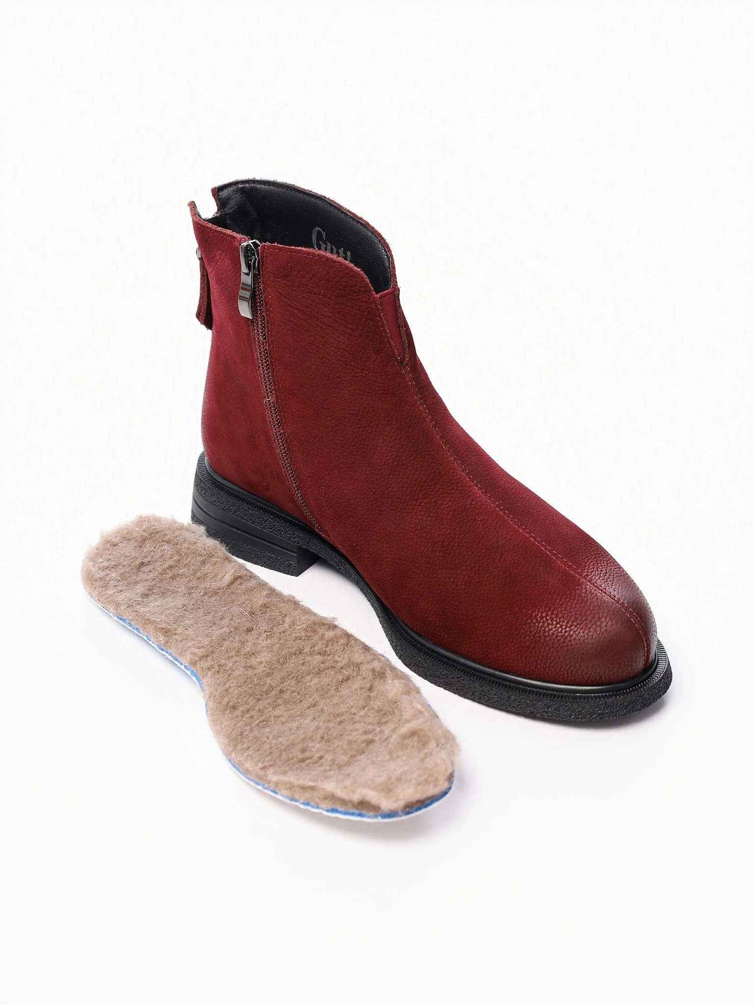 Ботинки бордового цвета с декоративной молнией сзади на низком каблуке